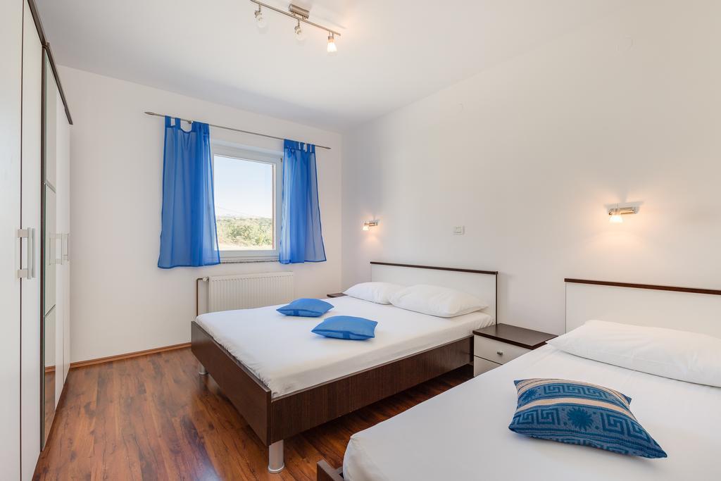Apartments Duje Ribnica オブロヴァツ エクステリア 写真
